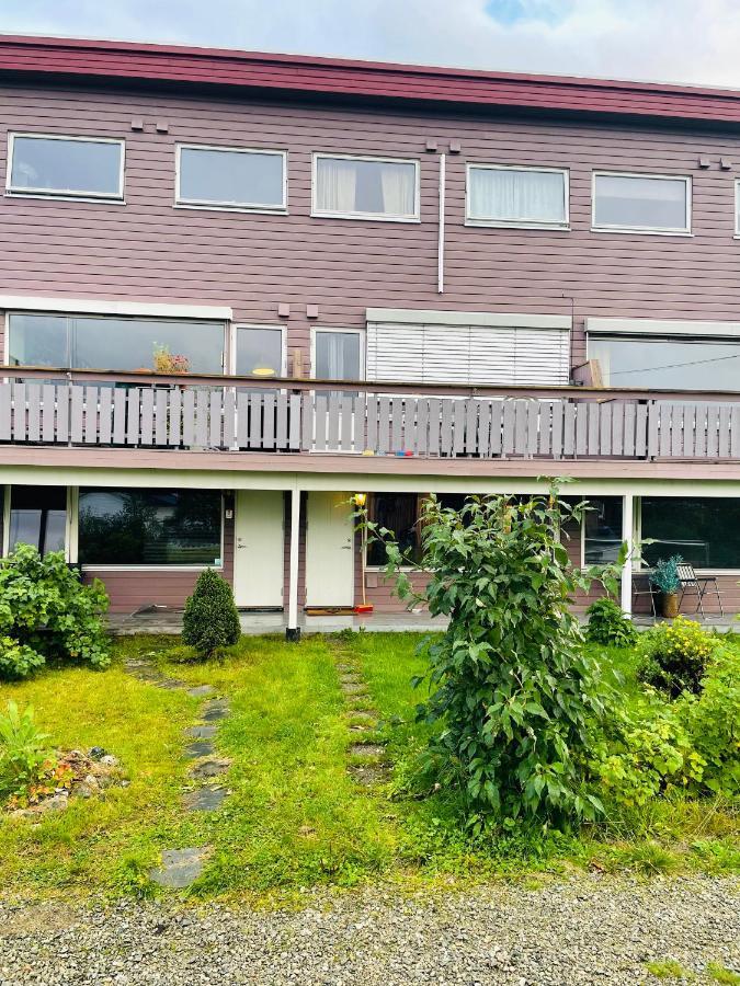 Aurora Apartment Very Close To Fjellheisen Тромсё Экстерьер фото